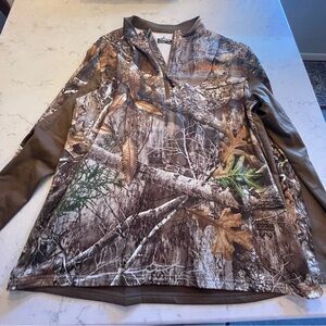 Realtree Habit Camo Long Sleeve Pullover. Item # 11253